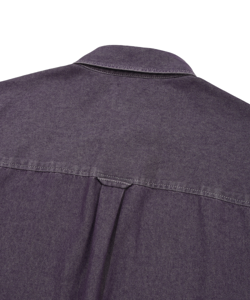 COVERNAT（カバーナット）の「Cロゴデニムハーフシャツパープル（シャツ/ブラウス・レディース・その他・SMALL/MEDIUM/LARGE/X-LARGE）」の2枚目の写真