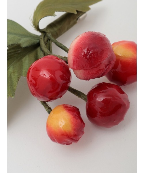 PINK HOUSE（ピンクハウス）の「さくらんぼコサージュ（ブローチ/コサージュ・レディース・チェリーレッド・フリー）」の4枚目の写真