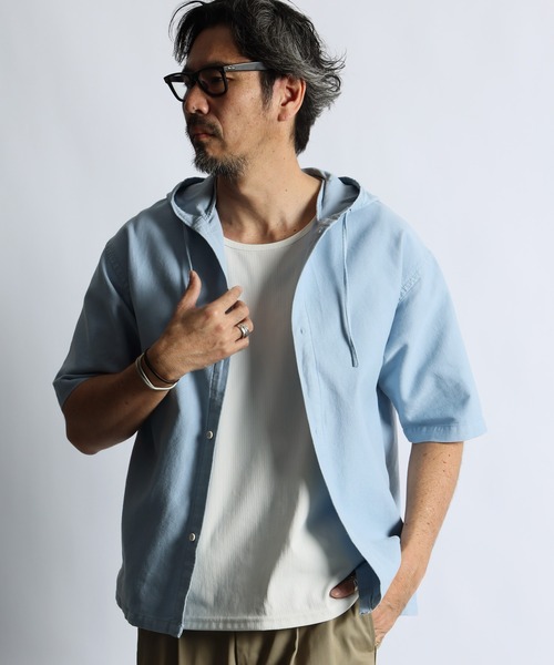 The DUFFER of ST.GEORGE(ザダファーオブセントジョージ)の「UNCUT CORDUROY S/S SHIRT PARKA:セットアップ対応 アンカットコーデュロイ 半袖シャツパーカー(シャツ/ブラウス・メンズ・ホワイト/ライトブルー/ネイビー・X-LARGE/LARGE/MEDIUM)」の3枚目の写真