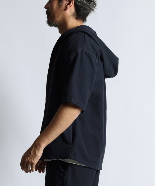 The DUFFER of ST.GEORGE(ザダファーオブセントジョージ)の「UNCUT CORDUROY S/S SHIRT PARKA:セットアップ対応 アンカットコーデュロイ 半袖シャツパーカー(シャツ/ブラウス・メンズ・ホワイト/ライトブルー/ネイビー・X-LARGE/LARGE/MEDIUM)」の14枚目の写真