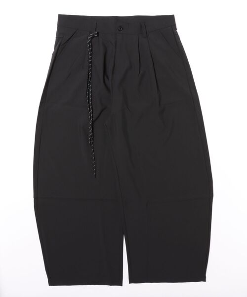 JOHNNY WOLF(ジョニーウルフ)の「HAKURO ロングコード カーブライン タック ワイドスラックス(スラックス・メンズ・ベージュ/ブラック・S/M/L)」の3枚目の写真
