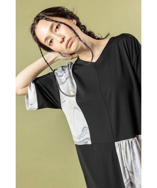 OSMOSIS(オズモーシス)の「2WAYプリント切替ワンピース(ワンピース・レディース・ブラウン系その他/ブラック/グレー・ONE SIZE)」の10枚目の写真