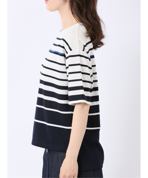 m.f.editorial(エムエフエディトリアル)の「【リラックス ややゆったり パネルボーダー】m.f.エディトリアル レディース レーヨン混 クルーネック 半袖 プルオーバー(Tシャツ/カットソー・レディース・ベージュ/ネイビー・MEDIUM/LARGE)」の4枚目の写真