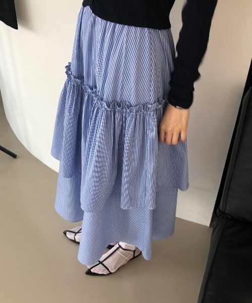 FAVORITO(ファヴォリート)の「フリルゴム付きスカート(スカート・レディース・ホワイト/ブルー・F)」の20枚目の写真