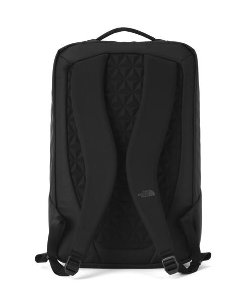 THE NORTH FACE(ザノースフェイス)の「THE NORTH FACE/ザ・ノース・フェイス/Shuttle Lite(バックパック/リュック・メンズ・ブラック・F)」の2枚目の写真