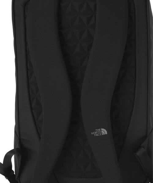 THE NORTH FACE(ザノースフェイス)の「THE NORTH FACE/ザ・ノース・フェイス/Shuttle Lite(バックパック/リュック・メンズ・ブラック・F)」の8枚目の写真