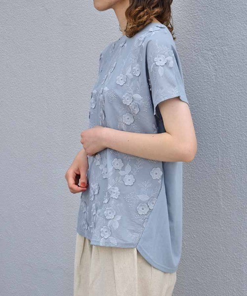 Bleu Bleuet（ブルーブルーエ）の「フラワー3D刺繍Tシャツ26NO2（Tシャツ/カットソー・レディース・ホワイト/ライトブルー・FREE）」の19枚目の写真