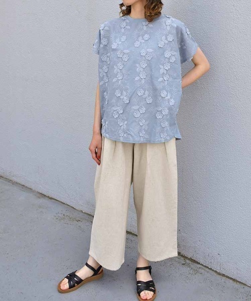 Bleu Bleuet（ブルーブルーエ）の「フラワー3D刺繍Tシャツ26NO2（Tシャツ/カットソー・レディース・ホワイト/ライトブルー・FREE）」の21枚目の写真