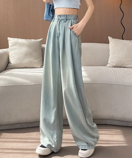 L LABEL（エルラベル）の「ボリュームタックセミワイドデニムパンツ（デニムパンツ・レディース・ホワイト/ダークインディゴブルー/ライトブルー・M-L/S-M）」の6枚目の写真