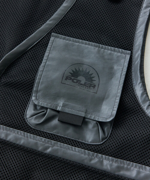 POLeR(ポーラー)の「POLeR × FREAK'S STORE/ポーラー × フリークスストア 別注 Response Vest(ベスト・メンズ・ブラック・ONE SIZE)」の16枚目の写真