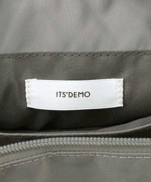 ITS'DEMO(イッツデモ)の「多ポケ撥水ショルダー【11ポケット】(ショルダーバッグ・レディース・グレー/ベビーピンク/ブラック・00)」の8枚目の写真