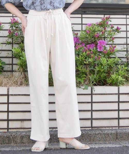 DISKEEN SURE(ディスキーンシュアー)の「腰周りすっきり見え!きれいめタックワイドパンツ(その他パンツ・レディース・イエロー/ホワイト/オフホワイト/アイボリー/チャコール/ブラック・FREE)」の21枚目の写真