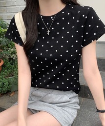 ドット柄シンプルTシャツ