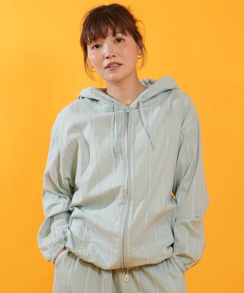 Hula Lani(フララニ)の「HULALANI/フララニ レディース ジップアップパーカー 長袖 羽織り ワンポイント 263HU2JK071(シャツ/ブラウス・レディース・ホワイト/ブルー/ピンク・FREE)」の11枚目の写真
