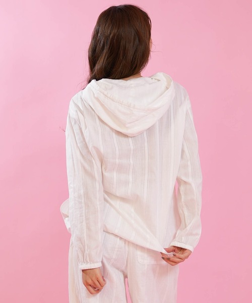 Hula Lani(フララニ)の「HULALANI/フララニ レディース ジップアップパーカー 長袖 羽織り ワンポイント 263HU2JK071(シャツ/ブラウス・レディース・ホワイト/ブルー/ピンク・FREE)」の6枚目の写真