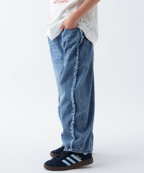 BAYFLOW（ベイフロー）の「[選べるデザイン☆]ウォッシュドデニムパンツ[120~160cm](KIDS)（デニムパンツ・キッズ・ライトブルー/ブルー/ブラック・160cm/150cm/140cm/130cm/120cm）」の7枚目の写真