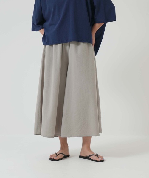 HEART MARKET(ハートマーケット)の「やわらかスラブギャザーワイドガウチョ(その他パンツ・レディース・チャコール/ナチュラル/ブラック/グレイッシュベージュ/カーキ・MEDIUM/LARGE)」の9枚目の写真