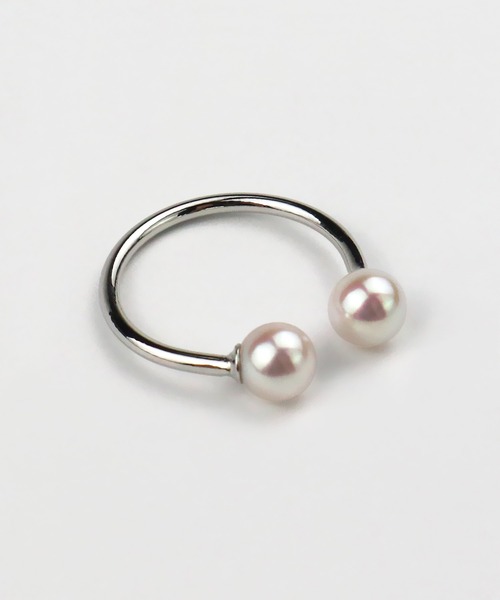 Seashore Uwajima Akoya Pearls(シーショアウワジマアコヤシンジュ)の「あこや真珠 2珠付 リング(リング・レディース・ピンクゴールド/ゴールド/シルバー・フリー)」の1枚目の写真