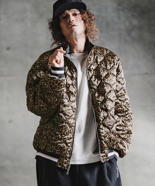 GLIMCLAP（グリムクラップ）の「mj11697-Reversible Souvenir Bomber Jacket リバーシブルスーベニアジャケット(211-011-gla-cg)（スカジャン・メンズ・ホワイト×ブラック/ブラック×ブラック・L/M/S）」の7枚目の写真