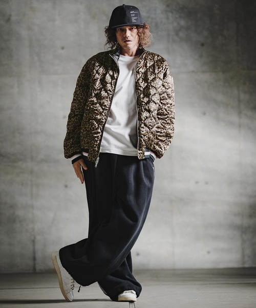 GLIMCLAP（グリムクラップ）の「mj11697-Reversible Souvenir Bomber Jacket リバーシブルスーベニアジャケット(211-011-gla-cg)（スカジャン・メンズ・ホワイト×ブラック/ブラック×ブラック・L/M/S）」の11枚目の写真