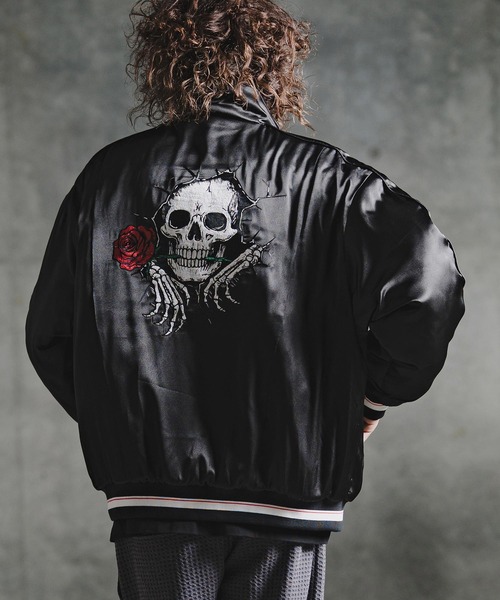 GLIMCLAP（グリムクラップ）の「mj11697-Reversible Souvenir Bomber Jacket リバーシブルスーベニアジャケット(211-011-gla-cg)（スカジャン・メンズ・ホワイト×ブラック/ブラック×ブラック・L/M/S）」の15枚目の写真