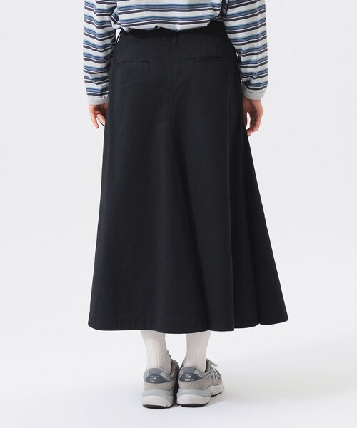 BEAMS BOY(ビームスボーイ)の「チノ スカート(スカート・レディース・ネイビー/ベージュ・0/1/2)」の15枚目の写真