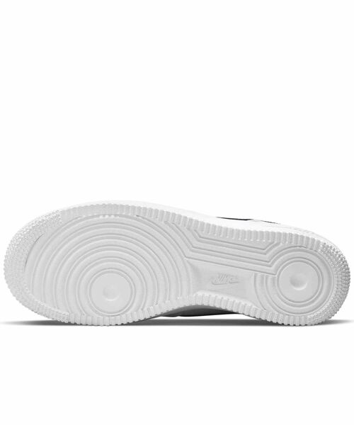 NIKE(ナイキ)の「ナイキ エア フォース 1 '07 エッセンシャル ウィメンズシューズ / Nike Air Force 1 '07 Essential Women's Shoes CZ0270-102 White(スニーカー・レディース・ホワイト・23/24/26/25.5/25/22.5/22/24.5/23.5)」の2枚目の写真