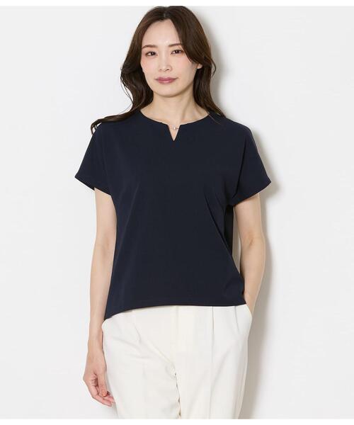 NEWYORKER（ニューヨーカー）の「キーネックパールビジュープルオーバー レディース セットアップ対応 イージーケア（Tシャツ/カットソー・レディース・ブラック/ネイビー・MEDIUM/LARGE）」の2枚目の写真