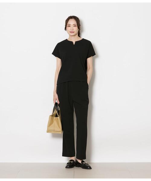 NEWYORKER（ニューヨーカー）の「キーネックパールビジュープルオーバー レディース セットアップ対応 イージーケア（Tシャツ/カットソー・レディース・ブラック/ネイビー・MEDIUM/LARGE）」の6枚目の写真