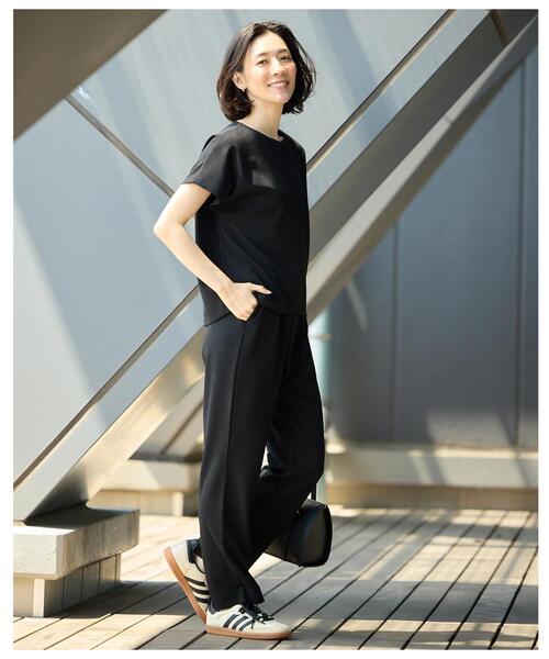 NEWYORKER（ニューヨーカー）の「キーネックパールビジュープルオーバー レディース セットアップ対応 イージーケア（Tシャツ/カットソー・レディース・ブラック/ネイビー・MEDIUM/LARGE）」の14枚目の写真