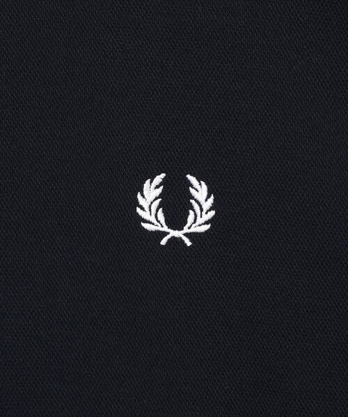 FRED PERRY(フレッドペリー)の「【別注】FRED PERRY / Pique Long Sleeve Polo Shirt(ポロシャツ・メンズ・ブラック/ネイビー/ブラウン系その他・L/M/XL/S)」の9枚目の写真