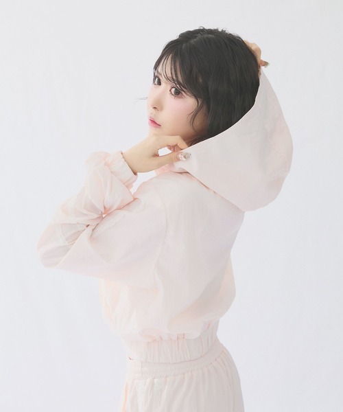 rumnel:（ルムネル）の「【セットアップ可能】レースラインUVカットパーカー / Lace Line UV Protection Hoodie（パーカー・レディース・ピンク/ブラック・FREE）」の14枚目の写真