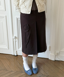 SINOON（シヌーン）の「SN Rose Applique Skirt (Brown)（スカート）」