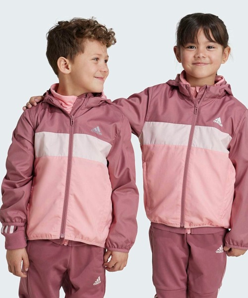adidas(アディダス)の「WIND. RDY Tiberio ウインドブレーカー / アディダス adidas(ナイロンジャケット・キッズ・レッド・100/110/120/130)」の1枚目の写真