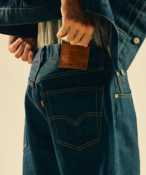 Levi's(リーバイス)の「LEVI'S (R) / リーバイス 別注 501 ルーズ L30(デニムパンツ・メンズ・ネイビー・36/34/32/30/29)」の7枚目の写真