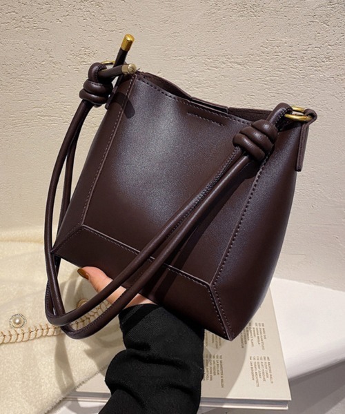 ONEP STAR（ワンピスター）の「ミニバッグ付き2WAYバケツショルダーバッグ（ショルダーバッグ・レディース・ブラック/ブラウン/ダークブラウン・FREE）」の15枚目の写真