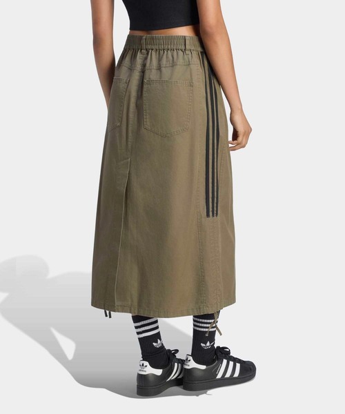 adidas(アディダス)の「パラシュート スカート / アディダスオリジナルス adidas Originals(スカート・レディース・グリーン・XX-LARGE/X-LARGE/LARGE/MEDIUM/SMALL/3XL)」の4枚目の写真