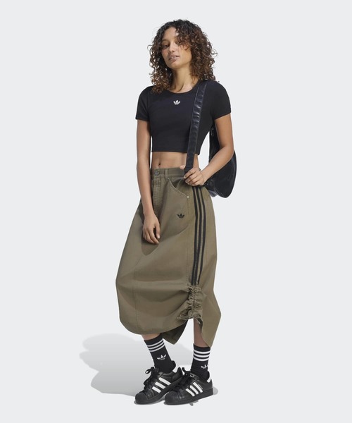 adidas(アディダス)の「パラシュート スカート / アディダスオリジナルス adidas Originals(スカート・レディース・グリーン・XX-LARGE/X-LARGE/LARGE/MEDIUM/SMALL/3XL)」の2枚目の写真