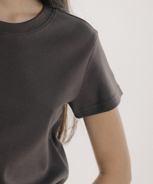 BLANKROOM HER（ブランクルームウーマン）の「クラシカルトップ_BROWN（Tシャツ/カットソー・レディース・その他・ONE）」の5枚目の写真