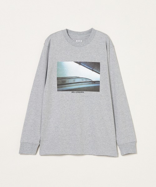 three dots(スリードッツ)の「【unisex】グラフィック ロングスリーブTシャツ(Tシャツ/カットソー・レディース・グレー系その他/ブラック系その他/ブラック系その他2・LARGE/X-SMALL/MEDIUM/SMALL)」の3枚目の写真