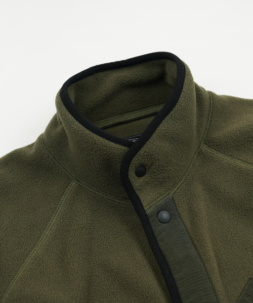 FRIZMWORKS(フリズムワークス)の「ANDES FLEECE JACKET _ OLIVE(その他アウター・メンズ・その他・SMALL/MEDIUM/LARGE/X-LARGE)」の3枚目の写真