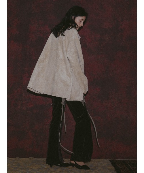 ELCHELE(エルチェレ)の「#2 SYNTHETIC SUEDE SHIRT(シャツ/ブラウス・レディース・ブラウン/ナチュラル/ターコイズブルー系・FREE)」の19枚目の写真