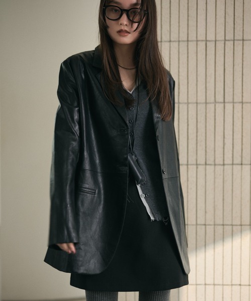 LAULEN(ローレン)の「faux leather tailored jacket /フェイクレザーテーラードジャケット(テーラードジャケット・レディース・ブラック・FREE)」の1枚目の写真
