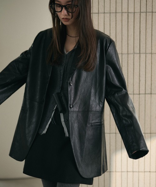 LAULEN(ローレン)の「faux leather tailored jacket /フェイクレザーテーラードジャケット(テーラードジャケット・レディース・ブラック・FREE)」の8枚目の写真