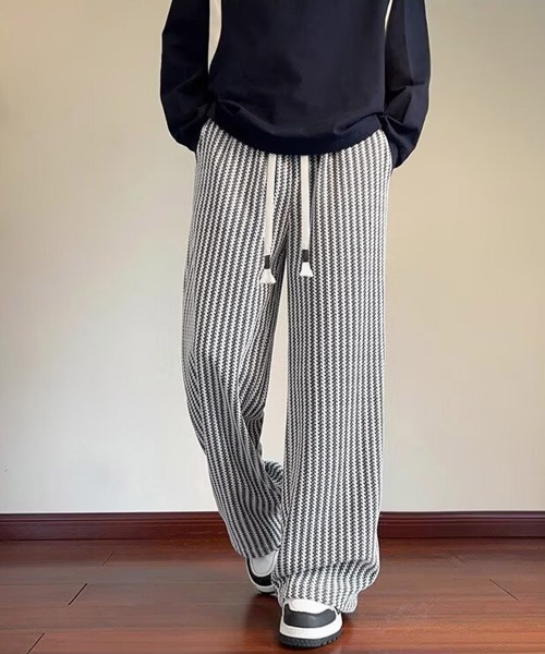 AsaAura(アサオーラ)の「ジャガードイージーワイドパンツメンズ秋冬(その他パンツ・メンズ・ダークグレー/ブラック/ホワイト・L/M)」の4枚目の写真
