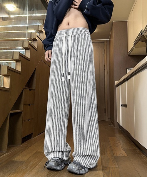 AsaAura(アサオーラ)の「ジャガードイージーワイドパンツメンズ秋冬(その他パンツ・メンズ・ダークグレー/ブラック/ホワイト・L/M)」の5枚目の写真