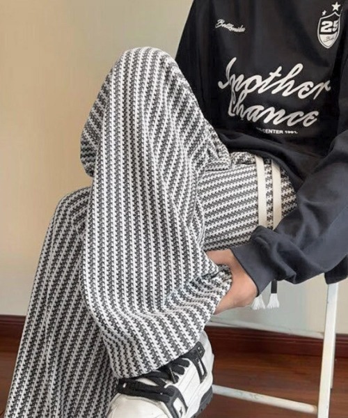 AsaAura(アサオーラ)の「ジャガードイージーワイドパンツメンズ秋冬(その他パンツ・メンズ・ダークグレー/ブラック/ホワイト・L/M)」の19枚目の写真