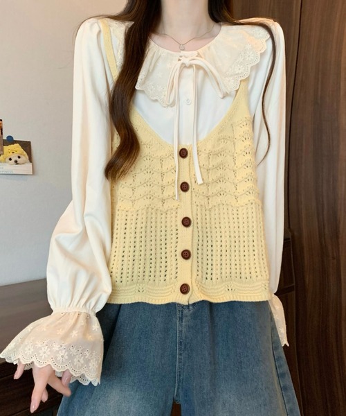 LUCPY(ラクピー)の「透かし編みニットビスチェ×フリルブラウスセット(シャツ/ブラウス・レディース・ブルー/イエロー/レッド・FREE)」の2枚目の写真
