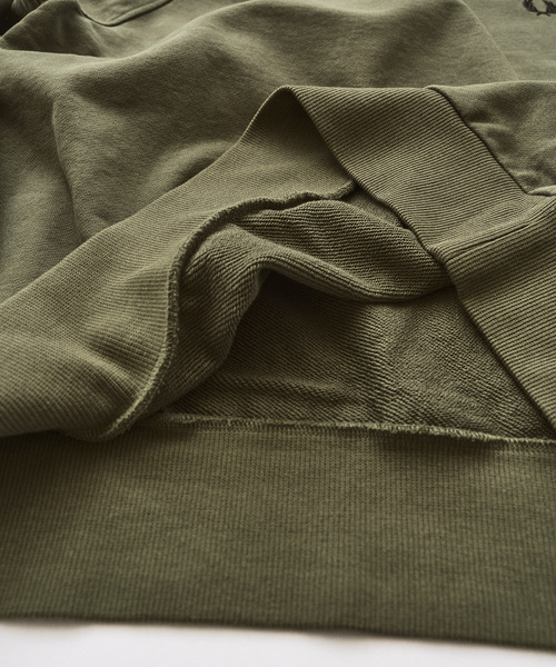 417 EDIFICE（フォーワンセブンエディフィス）の「FRED PERRY / フレッドペリー TIPPED CREWNECK SWEATSHIRT（スウェット・メンズ・ネイビー/カーキ/アイボリー・MEDIUM/LARGE）」の17枚目の写真