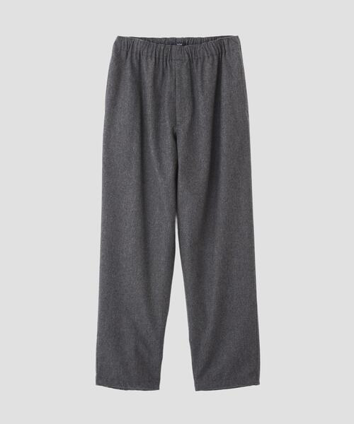 YLEVE（イレーヴ）の「YLEVE / SUPER120's WOOL FLANNEL EASY TROUSERS（その他パンツ・メンズ・グレー/ネイビー・3/4/5）」の3枚目の写真